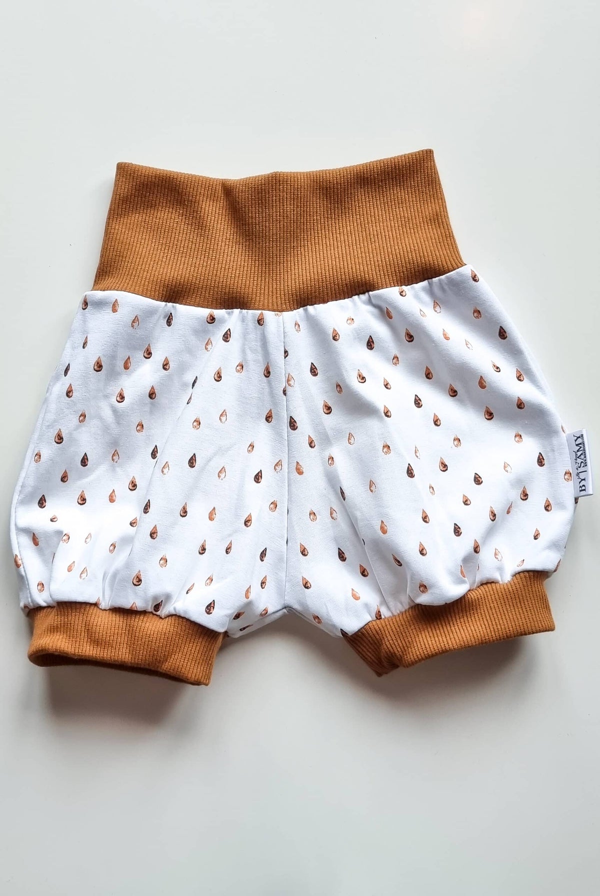 Shorts | Cognac raindrops