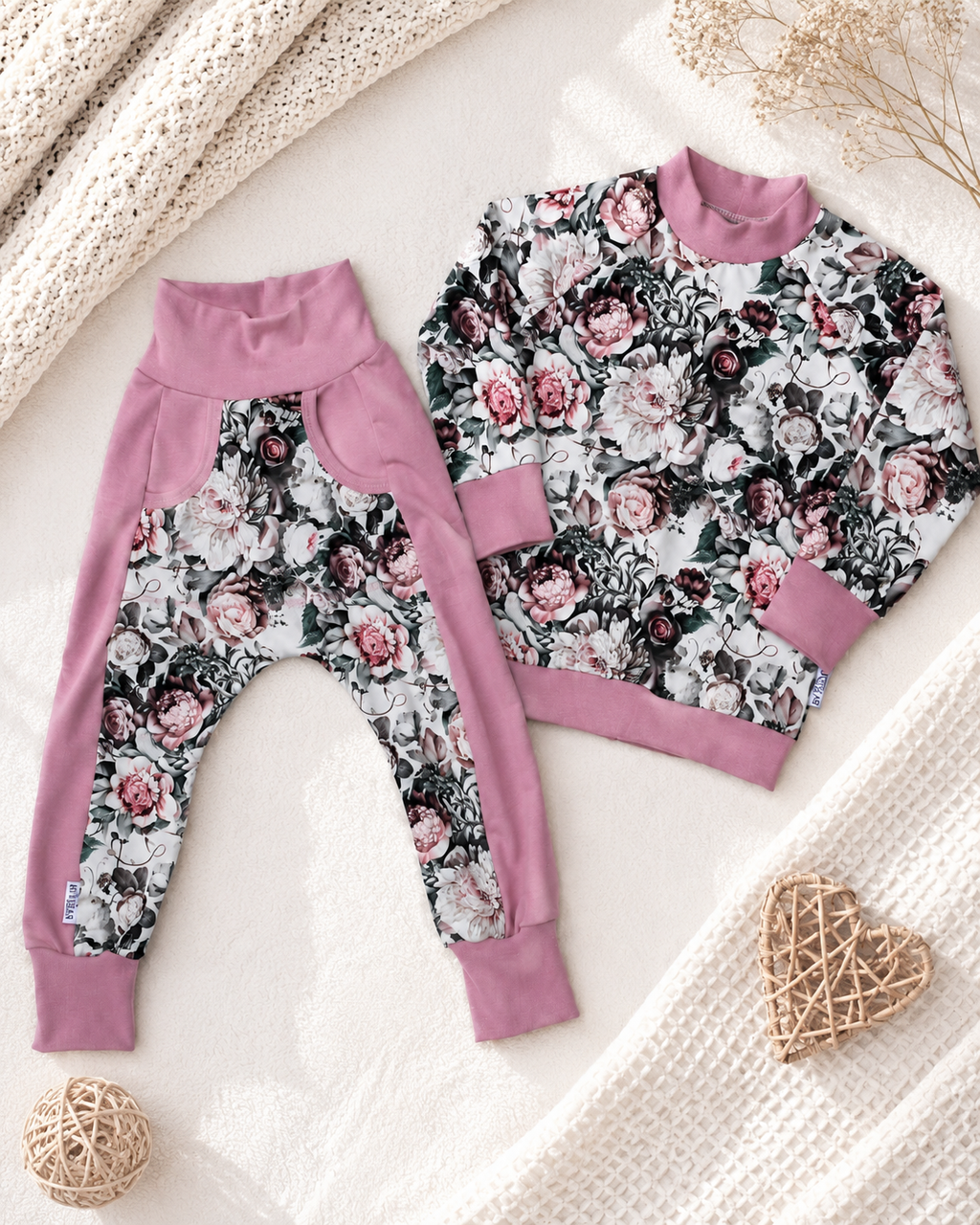 Joggedress | Flowery pink